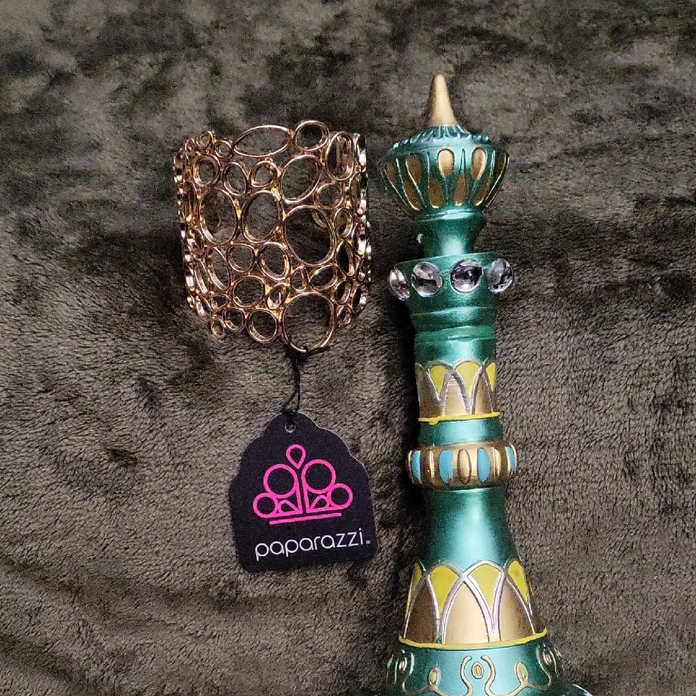 Paparazzi Gold Bracelet